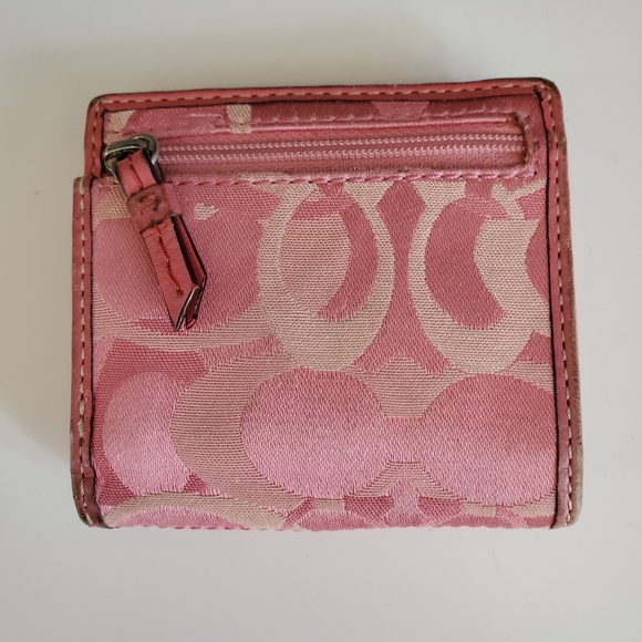 Coach wallet with coin compartment (pink print) - Picture 2 of 13